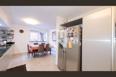 Cozinha de casa de condomínio à venda com 6 quartos, 830m² em Jardim Santana, Campinas