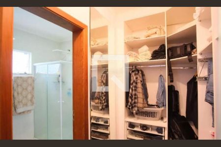 Casa à venda com 3 quartos, 330m² em Jardim Textil, São Paulo