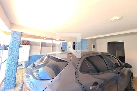 Garagem de casa à venda com 2 quartos, 360m² em Vila Prudente, São Paulo