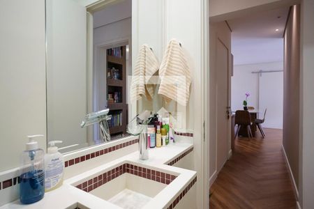 Lavabo de apartamento à venda com 3 quartos, 112m² em Santa Maria, São Caetano do Sul