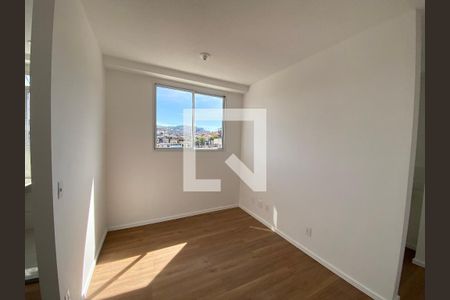 Sala de apartamento para alugar com 2 quartos, 35m² em Bonsucesso, Rio de Janeiro