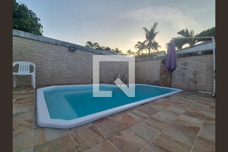 Área externa de casa de condomínio à venda com 4 quartos, 250m² em Recreio dos Bandeirantes, Rio de Janeiro