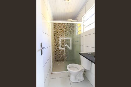 Banheiro de casa para alugar com 2 quartos, 70m² em Vila Santa Teresinha, São Paulo