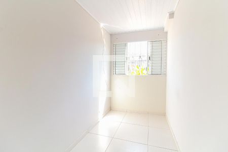 Quarto 1 de casa para alugar com 2 quartos, 70m² em Vila Santa Teresinha, São Paulo
