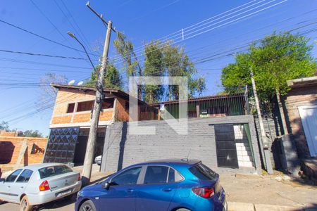 Fachada de casa à venda com 2 quartos, 199m² em Vila Nova, Novo Hamburgo