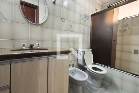 Banheiro Suíte de apartamento para alugar com 3 quartos, 160m² em Jardim Proença, Campinas