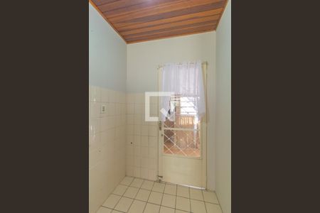Cozinha de casa de condomínio à venda com 2 quartos, 55m² em Igara, Canoas