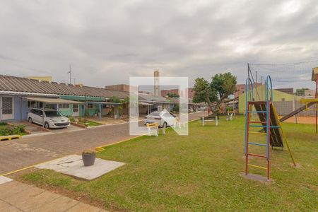 Área comum de casa de condomínio à venda com 2 quartos, 55m² em Igara, Canoas