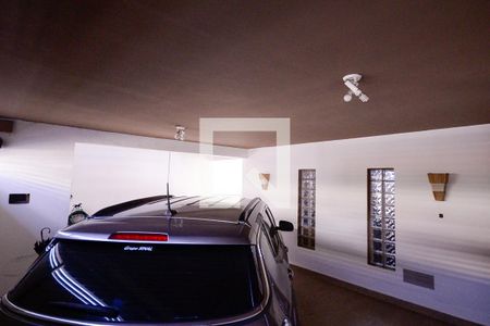 Garagem de casa à venda com 3 quartos, 185m² em Jardim Vergueiro, São Paulo