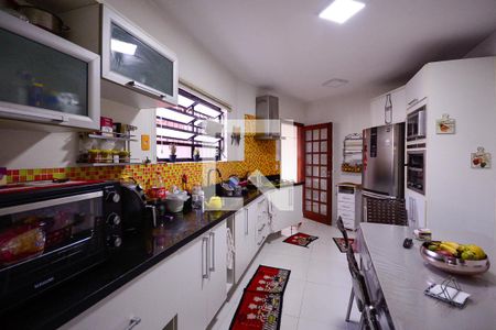 Cozinha de casa à venda com 3 quartos, 185m² em Jardim Vergueiro, São Paulo