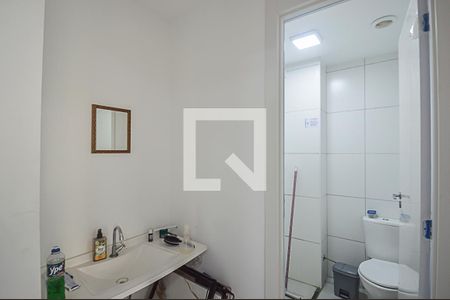 Banheiro de apartamento à venda com 2 quartos, 32m² em Parque Bristol, São Bernardo do Campo