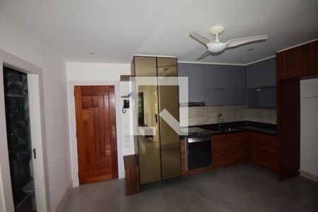 Sala/Cozinha de apartamento para alugar com 2 quartos, 67m² em Barra da Tijuca, Rio de Janeiro