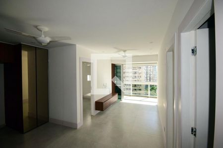 Sala/Cozinha de apartamento para alugar com 2 quartos, 67m² em Barra da Tijuca, Rio de Janeiro
