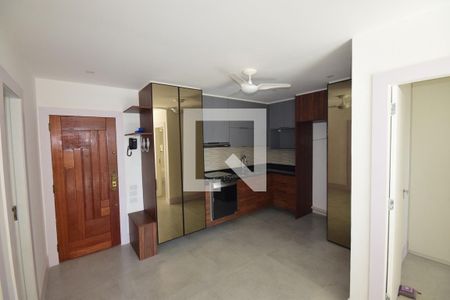 Sala/Cozinha de apartamento para alugar com 2 quartos, 67m² em Barra da Tijuca, Rio de Janeiro