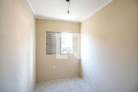 Quarto 01 de casa para alugar com 2 quartos, 90m² em Vila Carrão, São Paulo
