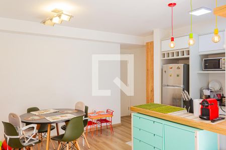 Sala de apartamento à venda com 2 quartos, 64m² em Pompeia, São Paulo