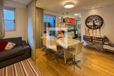 Sala de apartamento à venda com 1 quarto, 73m² em Lourdes, Belo Horizonte