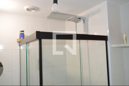 Banheiro de kitnet/studio à venda com 1 quarto, 29m² em Vila Dom Pedro I, São Paulo