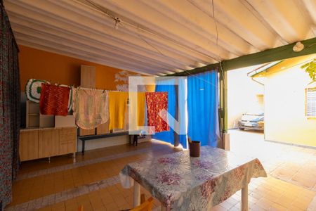 Quintal de casa para alugar com 2 quartos, 450m² em Vila Granada, São Paulo