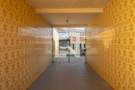 Garagem de casa para alugar com 2 quartos, 450m² em Vila Granada, São Paulo