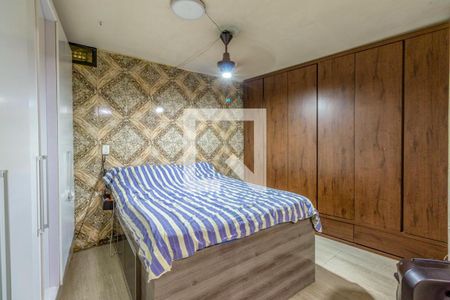 Casa à venda com 3 quartos, 330m² em Vila Bertioga, São Paulo