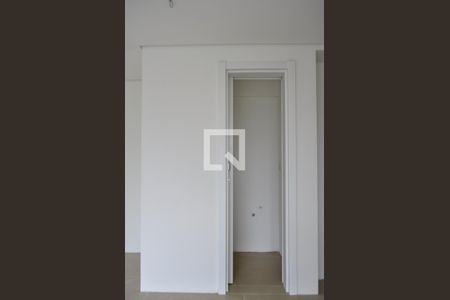 Corredor de apartamento à venda com 2 quartos, 85m² em Menino Deus, Porto Alegre