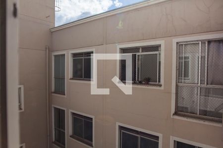 Vista da Sala de apartamento para alugar com 2 quartos, 44m² em Chácaras Tubalina E Quartel, Uberlândia