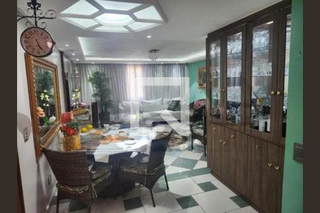 Apartamento à venda com 3 quartos, 240m² em Vila Santo Estefano, São Paulo