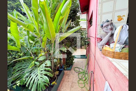 Area comum de casa à venda com 4 quartos, 360m² em Flamengo, Contagem
