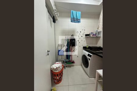 Área de Serviço de apartamento à venda com 3 quartos, 105m² em Jardim Tupanci, Barueri