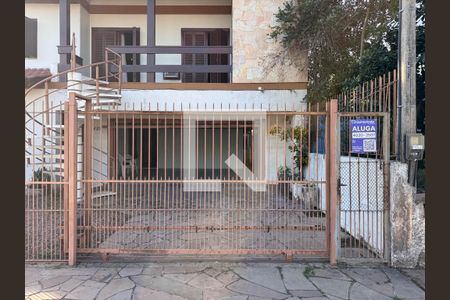Fachada de casa à venda com 3 quartos, 200m² em Scharlau, São Leopoldo