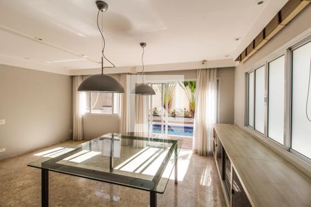 Sala de Jantar de casa de condomínio para alugar com 4 quartos, 310m² em Alphaville, Santana de Parnaíba