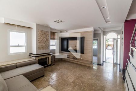 Sala de TV de casa de condomínio para alugar com 4 quartos, 310m² em Alphaville, Santana de Parnaíba