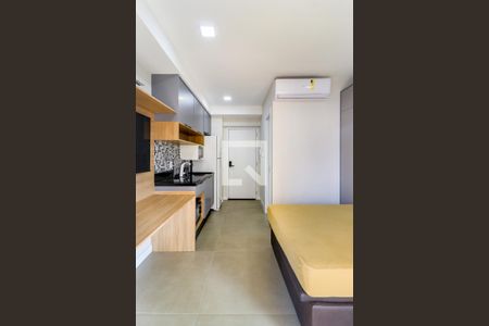 Sala/Quarto de kitnet/studio para alugar com 1 quarto, 25m² em Brooklin, São Paulo