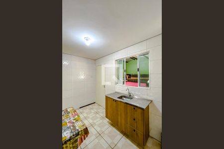 Cozinha de casa para alugar com 1 quarto, 25m² em Brás, São Paulo