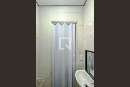 Banheiro de casa para alugar com 1 quarto, 25m² em Brás, São Paulo