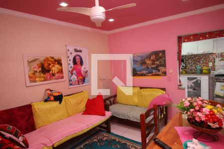 Sala de casa à venda com 1 quarto, 130m² em Irajá, Rio de Janeiro