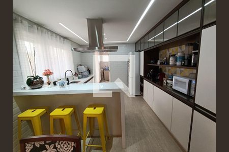Cozinha de casa à venda com 4 quartos, 173m² em Jardim Lar Sao Paulo, São Paulo