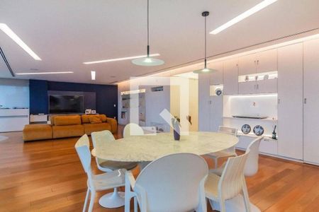 Apartamento à venda com 3 quartos, 275m² em Sumarezinho, São Paulo