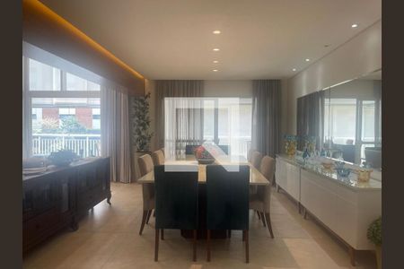 Apartamento à venda com 3 quartos, 238m² em Vila Suzana, São Paulo