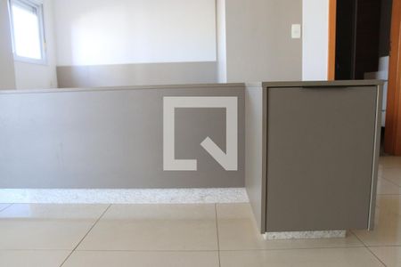 Sala/Cozinha de apartamento para alugar com 1 quarto, 50m² em Setor Oeste, Goiânia
