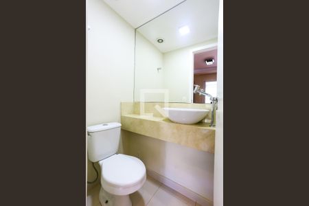 Lavabo de apartamento para alugar com 3 quartos, 87m² em Vila Andrade, São Paulo