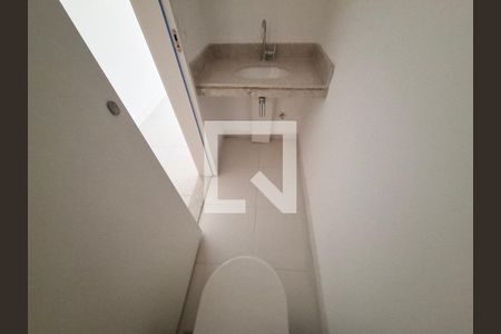 Lavabo de apartamento à venda com 3 quartos, 107m² em Laranjeiras, Rio de Janeiro