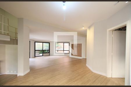 Sala de apartamento à venda com 3 quartos, 245m² em Real Parque, São Paulo