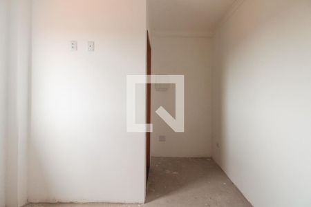 Suíte 2 de casa à venda com 2 quartos, 80m² em Penha de França, São Paulo