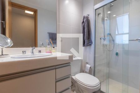 Banheiro de apartamento à venda com 3 quartos, 84m² em Vila da Serra, Nova Lima