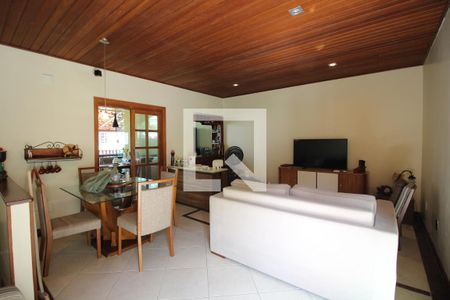 Sala 1 de casa para alugar com 2 quartos, 130m² em Freguesia (jacarepaguá), Rio de Janeiro