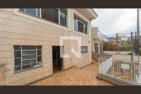 Casa à venda com 4 quartos, 160m² em Chora Menino, São Paulo