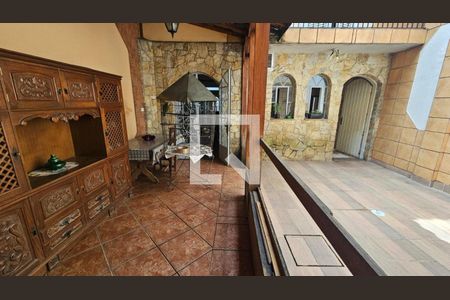 Casa à venda com 6 quartos, 380m² em Tatuapé, São Paulo