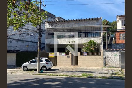 Fachada de casa à venda com 4 quartos, 350m² em Jardim Carioca, Rio de Janeiro